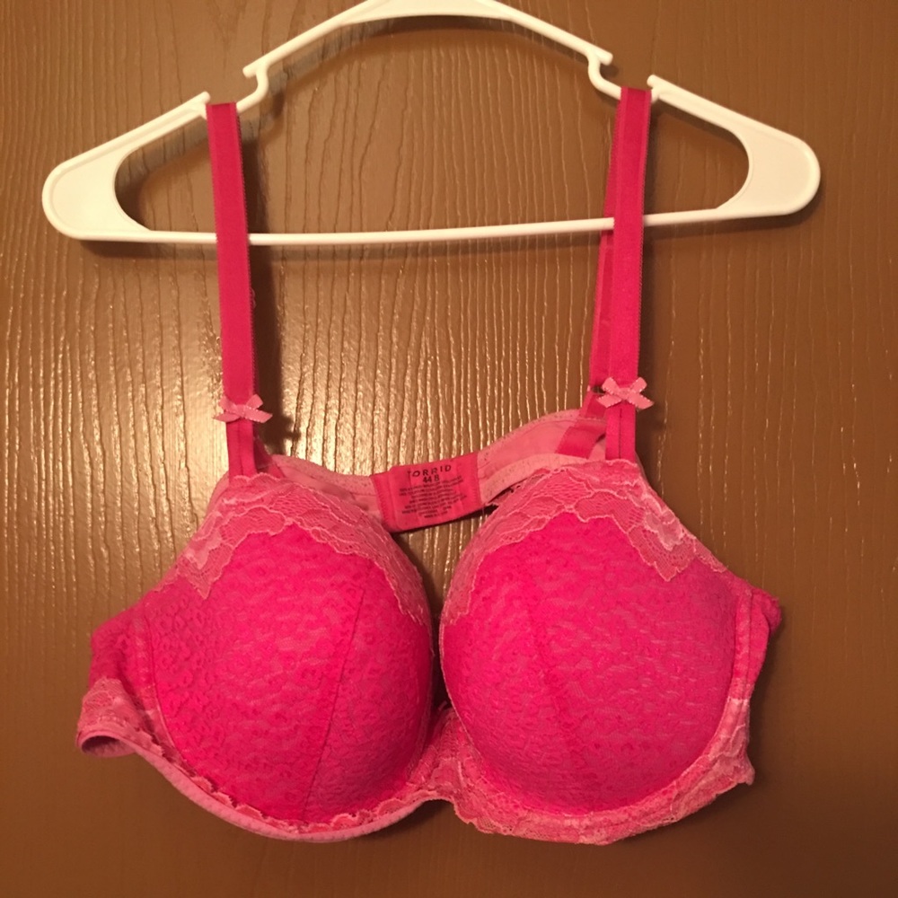 Torrid Sz 44B Demi style bra